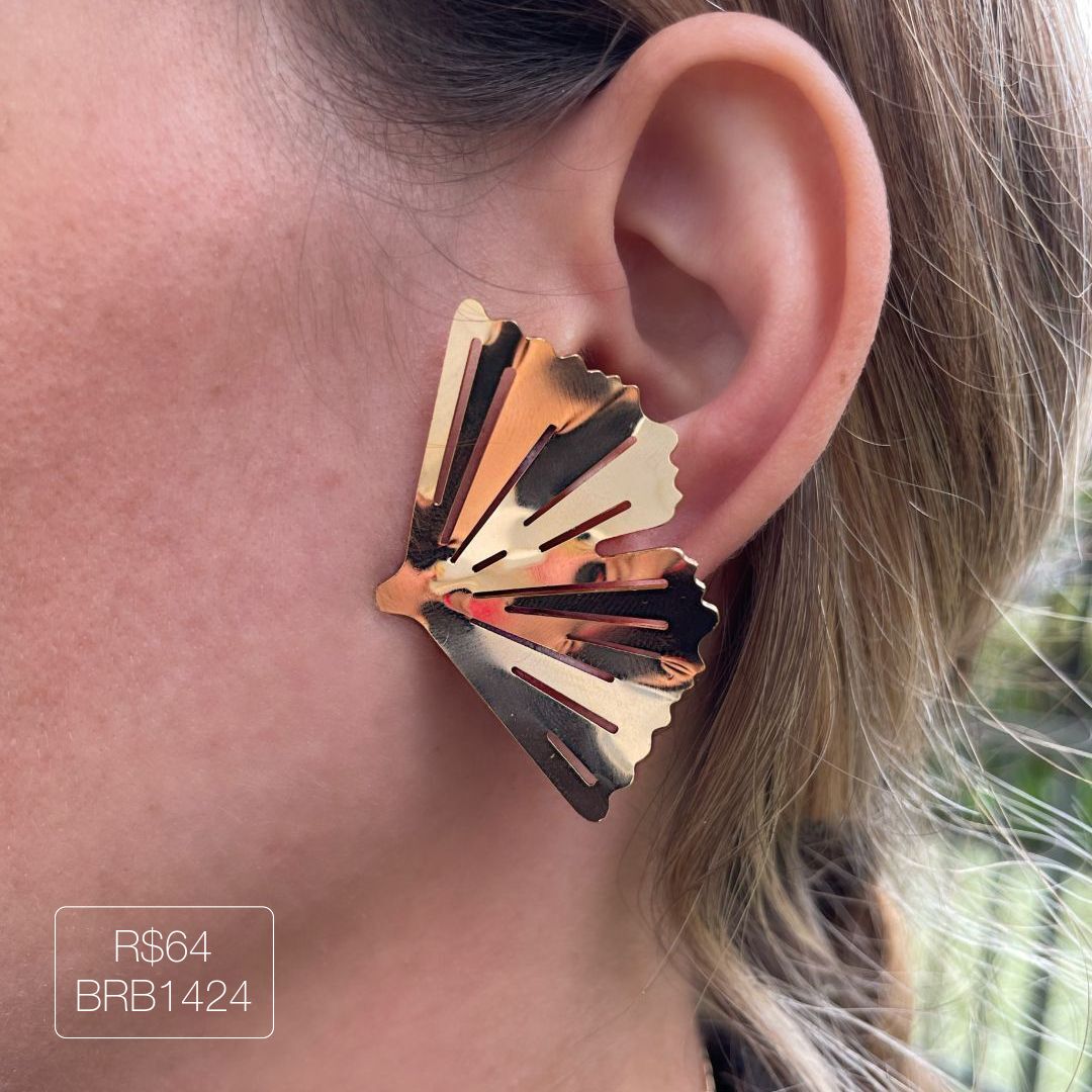 Brinco Liso Leque Dourado